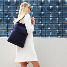 Lade das Bild in den Galerie-Viewer, smart bag