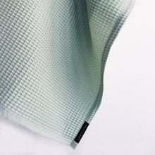 Lade das Bild in den Galerie-Viewer, towel waffle colour